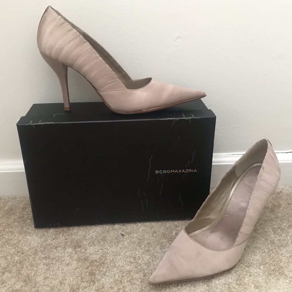BCBG MAXAZRIA Lauren Textile Satin Pump
